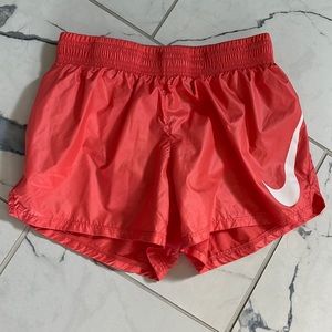 Salmon nike running shorts women’s